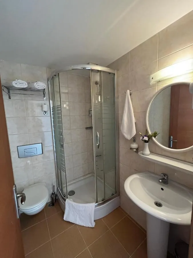 Yavuz Hotel Istanbul