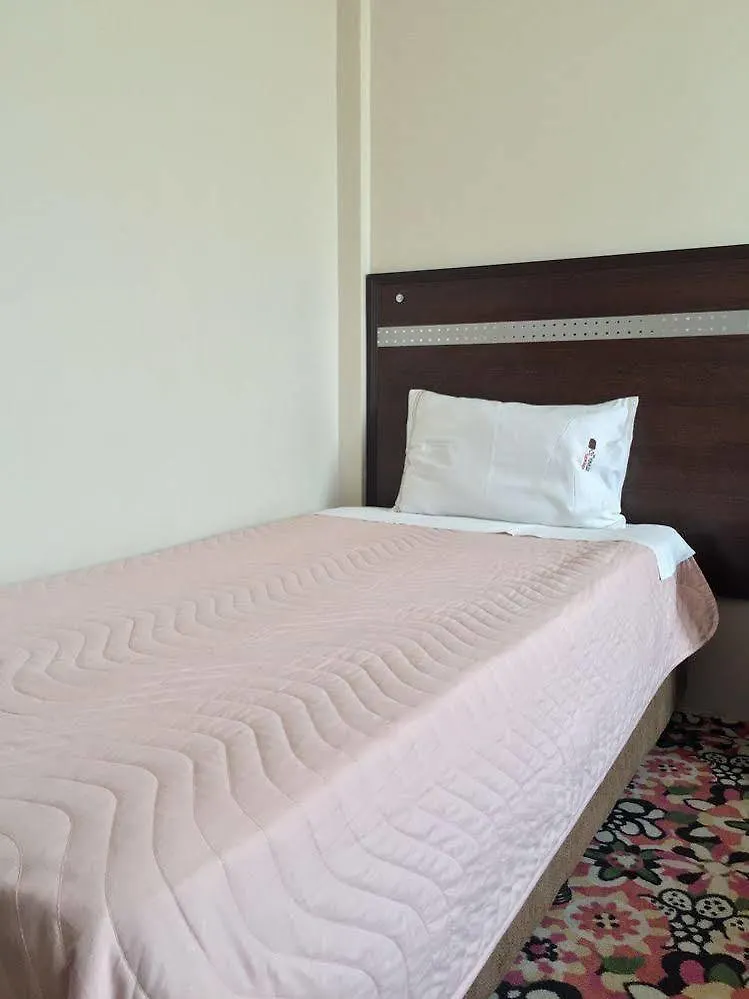 Yavuz Hotel Istanbul 2*,