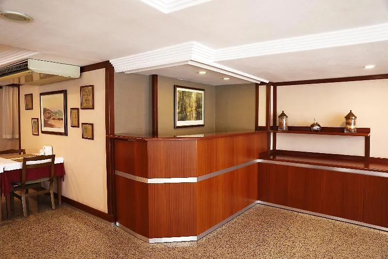 Yavuz Hotel İstanbul