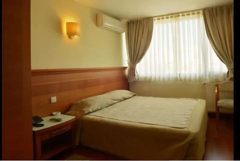 Yavuz Hotel İstanbul