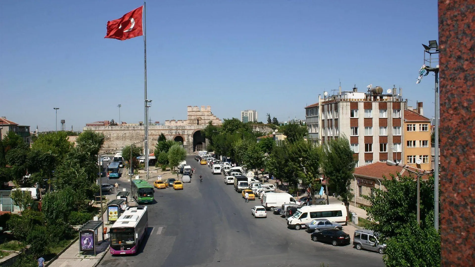 Yavuz Hotel İstanbul
