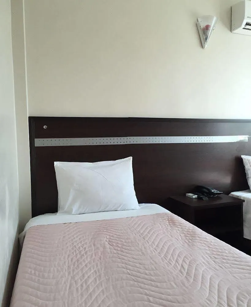 Yavuz Hotel İstanbul