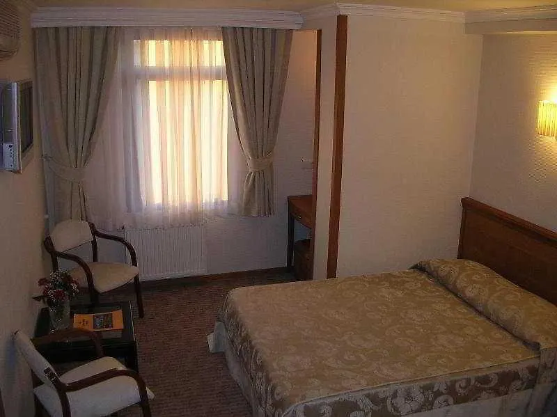 Yavuz Hotel İstanbul